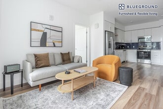 85 Cleaveland Rd in Pleasant Hill, CA - Building Photo - Building Photo