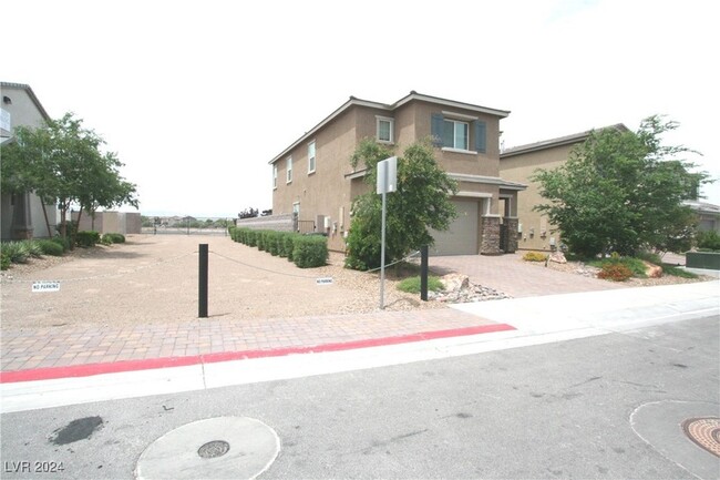 1349 Ossa St, Unit 1531 in Henderson, NV - Building Photo - Building Photo