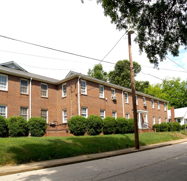 North Avenue Apartments in Gainesville, GA - Foto de edificio - Building Photo