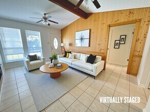 2404 Shoemaker Dr in Killeen, TX - Building Photo - Building Photo