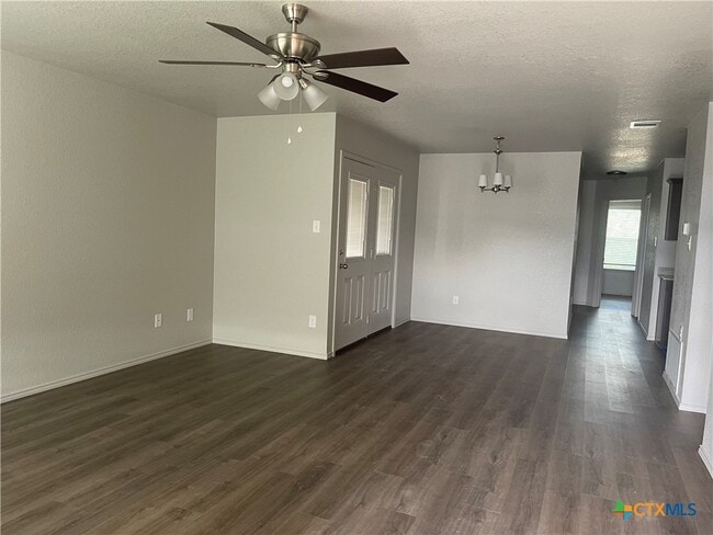 547 Lost Trl in Copperas Cove, TX - Building Photo - Building Photo
