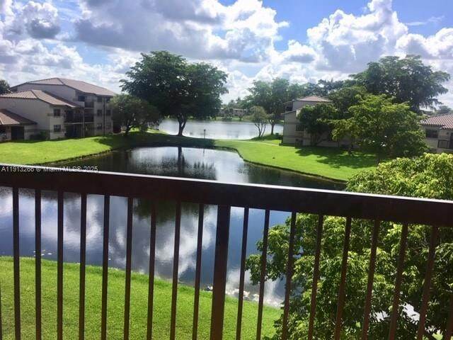 9925 Nob Hill Pl, Unit 9925 in Sunrise, FL - Building Photo