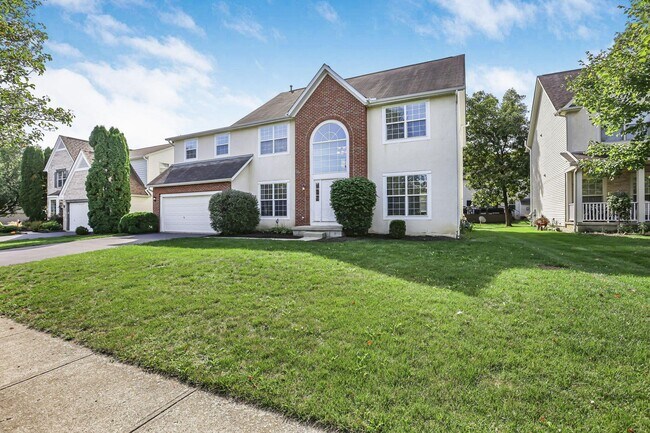 3825 Delwood Dr in Powell, OH - Building Photo - Building Photo