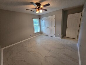 4220 Glenroy Dr in Memphis, TN - Building Photo - Building Photo