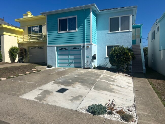 property at 48 Castleton Ave