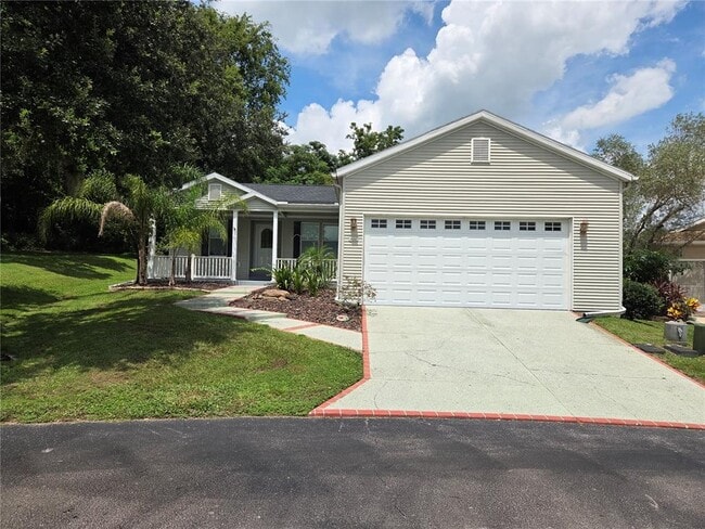 38245 Callaway Blvd in Dade City, FL - Building Photo - Building Photo
