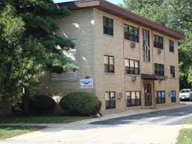 1528 W. 99th St. Chicago IL