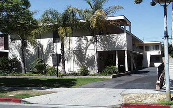 611 N Isabel St in Glendale, CA - Building Photo - Building Photo