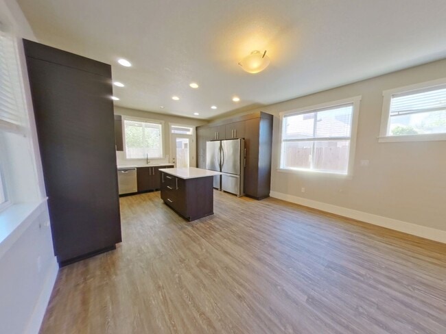 335-337 NW 18th St in Corvallis, OR - Building Photo - Building Photo