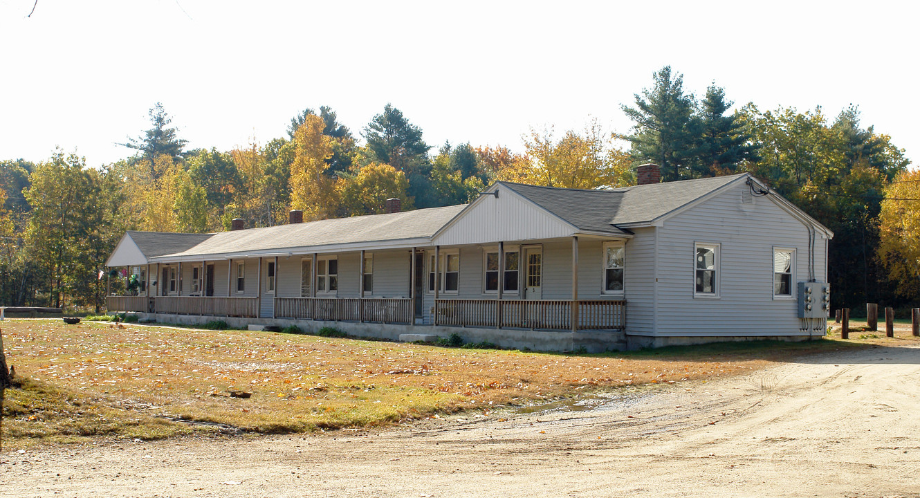 514-518 Ossipee Trl in Gorham, ME - Building Photo