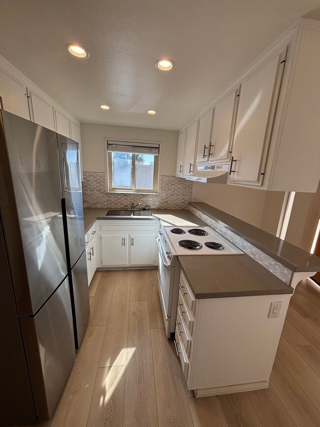 property at 2790 Madison St