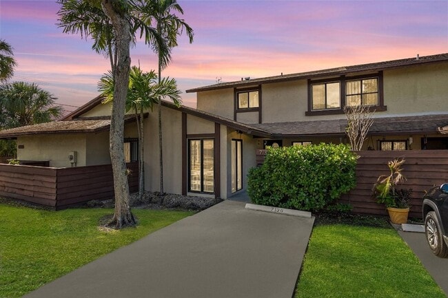 property at 7136 SW 105th Ct