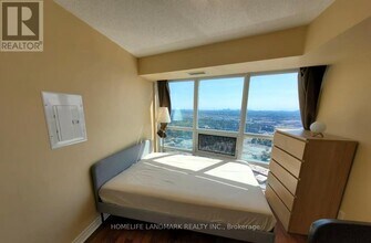 83 Borough Dr in Toronto, ON - Building Photo - Building Photo