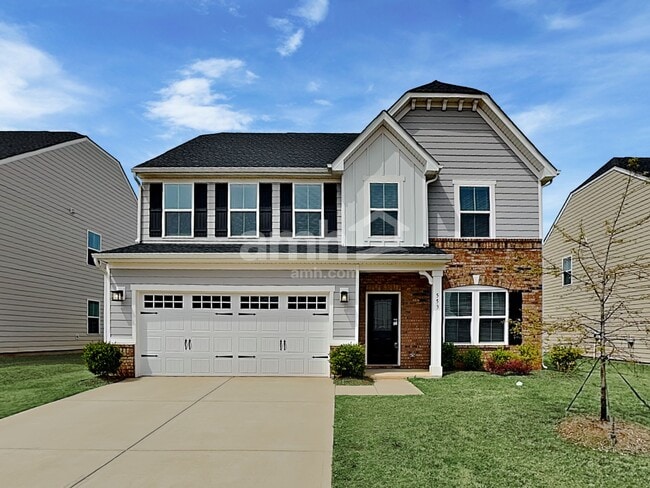 property at 553 Larragan Dr