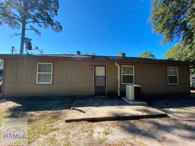 646 Fleming Rd in Hinesville, GA - Building Photo - Building Photo