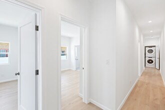 5234 W 20th St, Unit 5234 Lower Floor in Los Angeles, CA - Building Photo - Building Photo