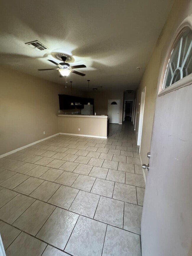 1508 S Cherry St in Pecos, TX - Building Photo - Building Photo