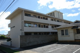 2133 Citron St in Honolulu, HI - Building Photo - Building Photo