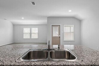 9413 Firedog Dr in Fort Worth, TX - Building Photo - Building Photo