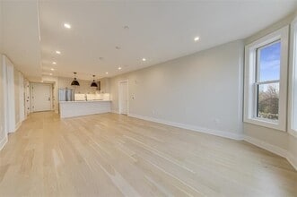 366 6th St in Jersey City, NJ - Foto de edificio - Building Photo