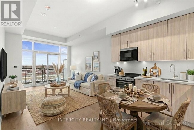 property at 2075 King Rd