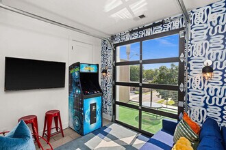 1708 8th Ave S in Nashville, TN - Building Photo - Building Photo