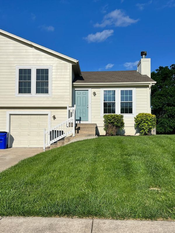 property at 1344 N Ridge Pkwy