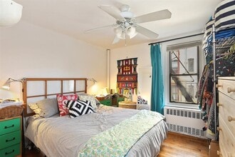 6 Temple Court, Unit #2 in Brooklyn, NY - Foto de edificio - Building Photo