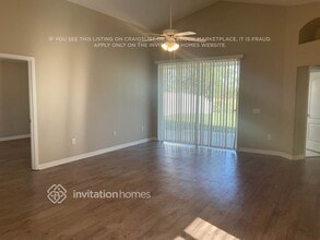 8124 Alamosa Wood Ave in Ruskin, FL - Building Photo - Building Photo