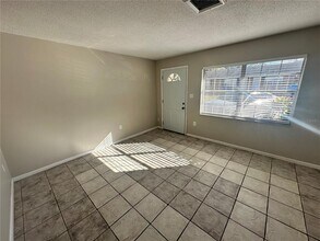 845 Castle Way in Lakeland, FL - Building Photo - Building Photo