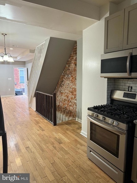 property at 3104 Hurley St