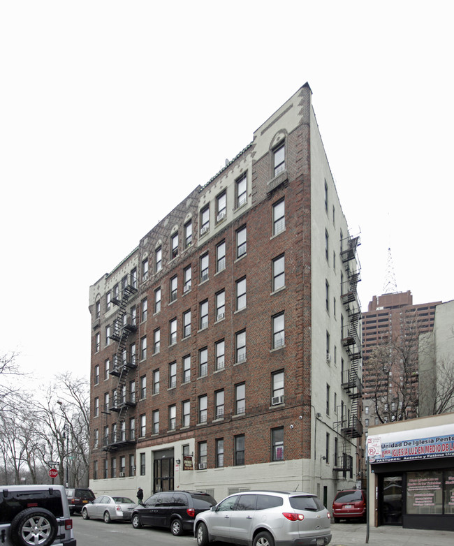 3405 Putnam in Bronx, NY - Foto de edificio - Building Photo