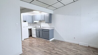 327 Brinton Ave in Trafford, PA - Building Photo - Building Photo