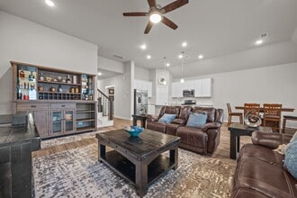 26316 Astral Wy in La Marque, TX - Building Photo - Building Photo