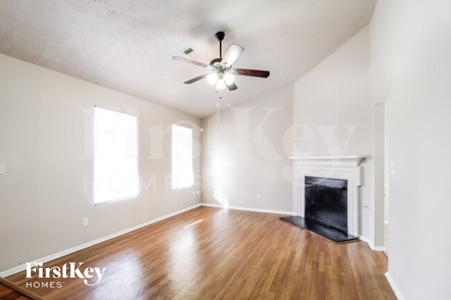 6450 Peppermill Ln in Atlanta, GA - Building Photo - Building Photo