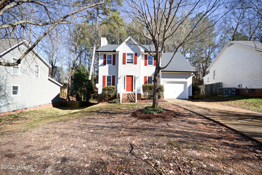 2212 Leadenhall Way, Unit 120 in Raleigh, NC - Building Photo