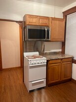 50 Central St in Southbridge, MA - Building Photo