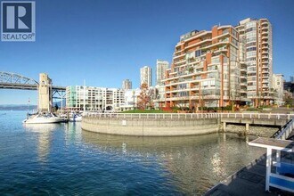 1625 Hornby St in Vancouver, BC - Building Photo - Building Photo