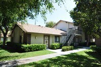 Building Photo - Foxwood Furnished Apartments in San Diego, California