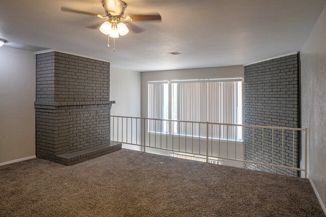 Heritage House in Oklahoma City, OK - Building Photo - Interior Photo