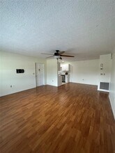 5800 Hollywood Blvd in Sarasota, FL - Building Photo - Building Photo
