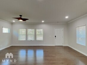 3325 Lisburn St, Unit 1 in Mint Hill, NC - Foto de edificio - Building Photo