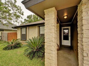 909 Garden Meadow Dr in Georgetown, TX - Building Photo - Building Photo