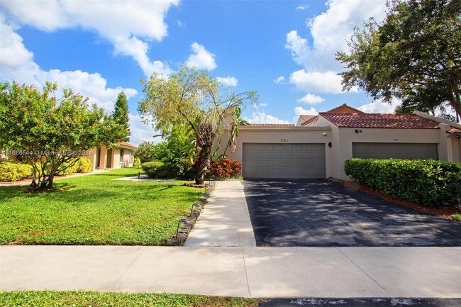 property at 524 Village Lake Dr