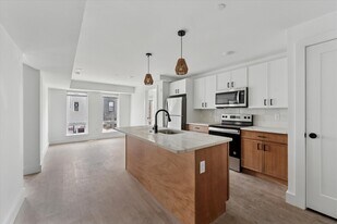 The Palma in Philadelphia, PA - Building Photo