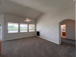 1007 Pepper Ln in Fernley, NV - Building Photo - Building Photo