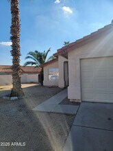 4545 N 67th Ave in Phoenix, AZ - Foto de edificio - Building Photo