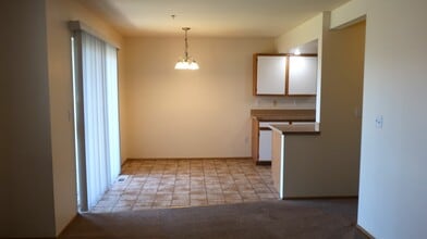220 Antles Ave, Unit 103 in Wenatchee, WA - Building Photo - Building Photo