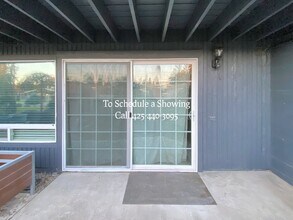 5229 117th Ave SE in Bellevue, WA - Building Photo - Building Photo