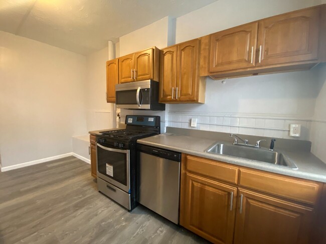 2029 Rose St in Pittsburgh, PA - Building Photo - Building Photo